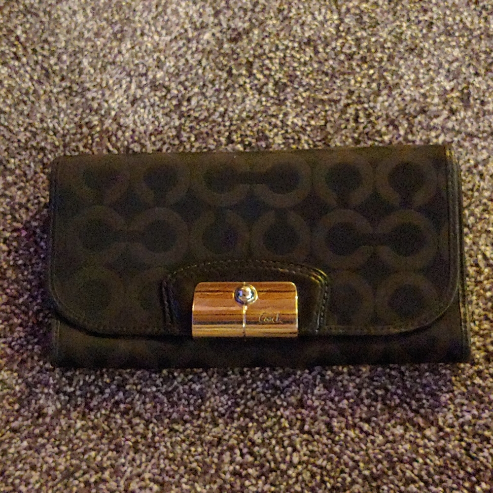 Coach wallet